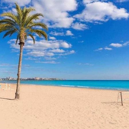 شقة لقنت  في Casco Antiguo3 Minutos De La Playa المظهر الخارجي الصورة